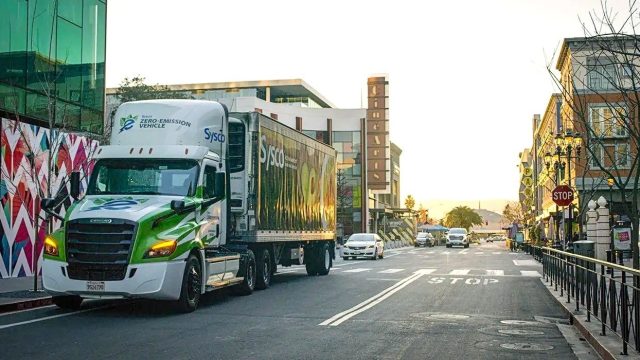 Surge in Zero-Emission Truck Adoption Signals a New Era