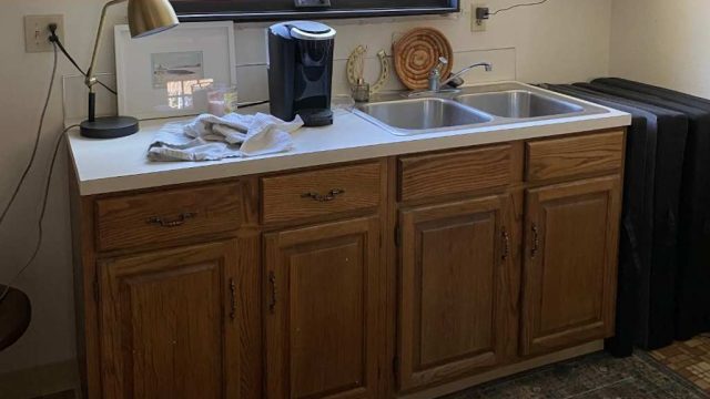 Reviving Retro: A Stunning Kitchenette Makeover That Inspires