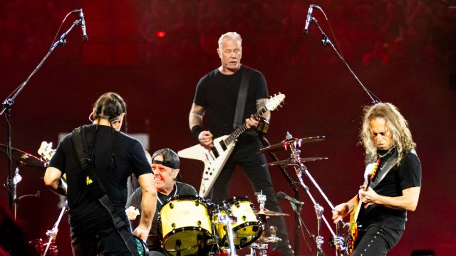 Metallica's Controversial Cover Sparks Debate at Cardiff Concert | depo pulsa im3 tanpa potongan, ag