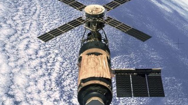 Experience History: Skylab Returns to Public View After Eight Years