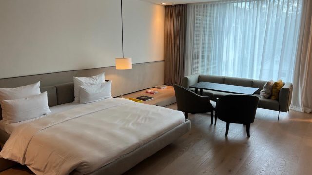 Unlock Summer Travel Benefits with Marriott and United's New Partnership