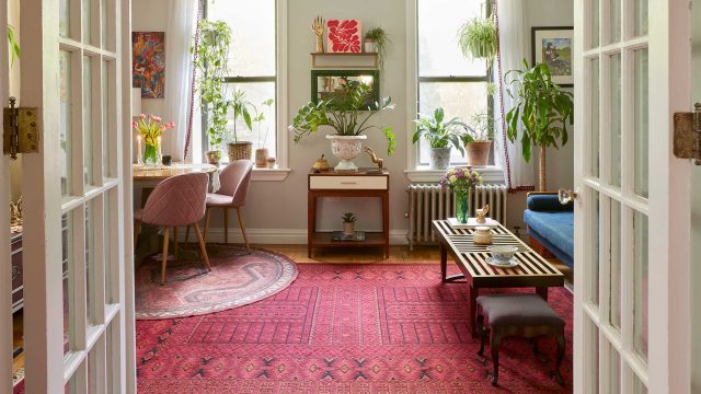 Transform Small Spaces: Creative Design Strategies to Maximize Verticality
