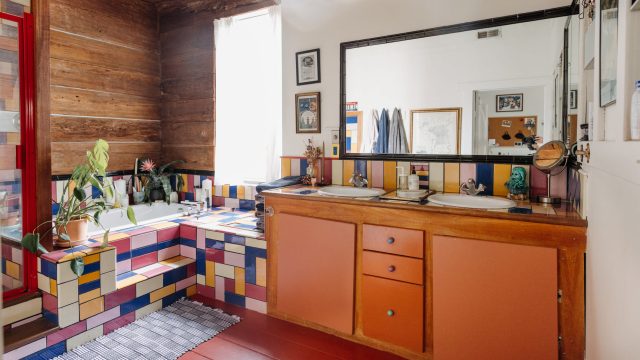 Rediscovering Vintage Home Features: The Timeless Folding Wall Seat