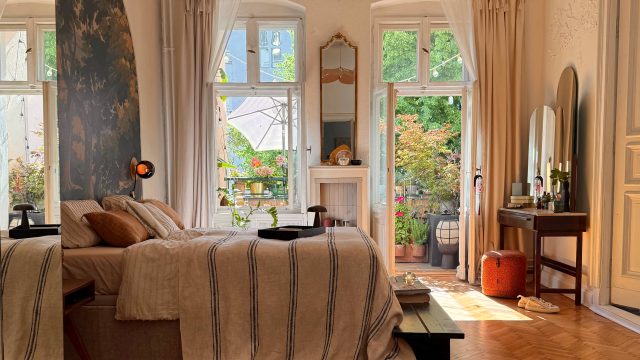 Transforming History: The Revival of a 123-Year-Old Berlin Apartment