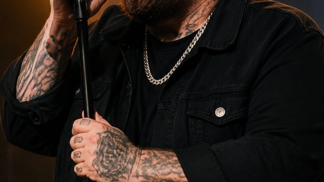 Jelly Roll's 'Hands Up': A Deep Dive into Soulful Storytelling