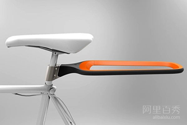 The detachable bicycle has a rear seat that can be turned into a large lock, so you no longer have t