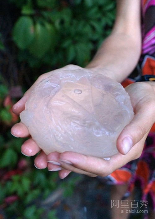 Do you dare to eat it? Edible water bottle, environmentally friendly and convenient - top emoticon